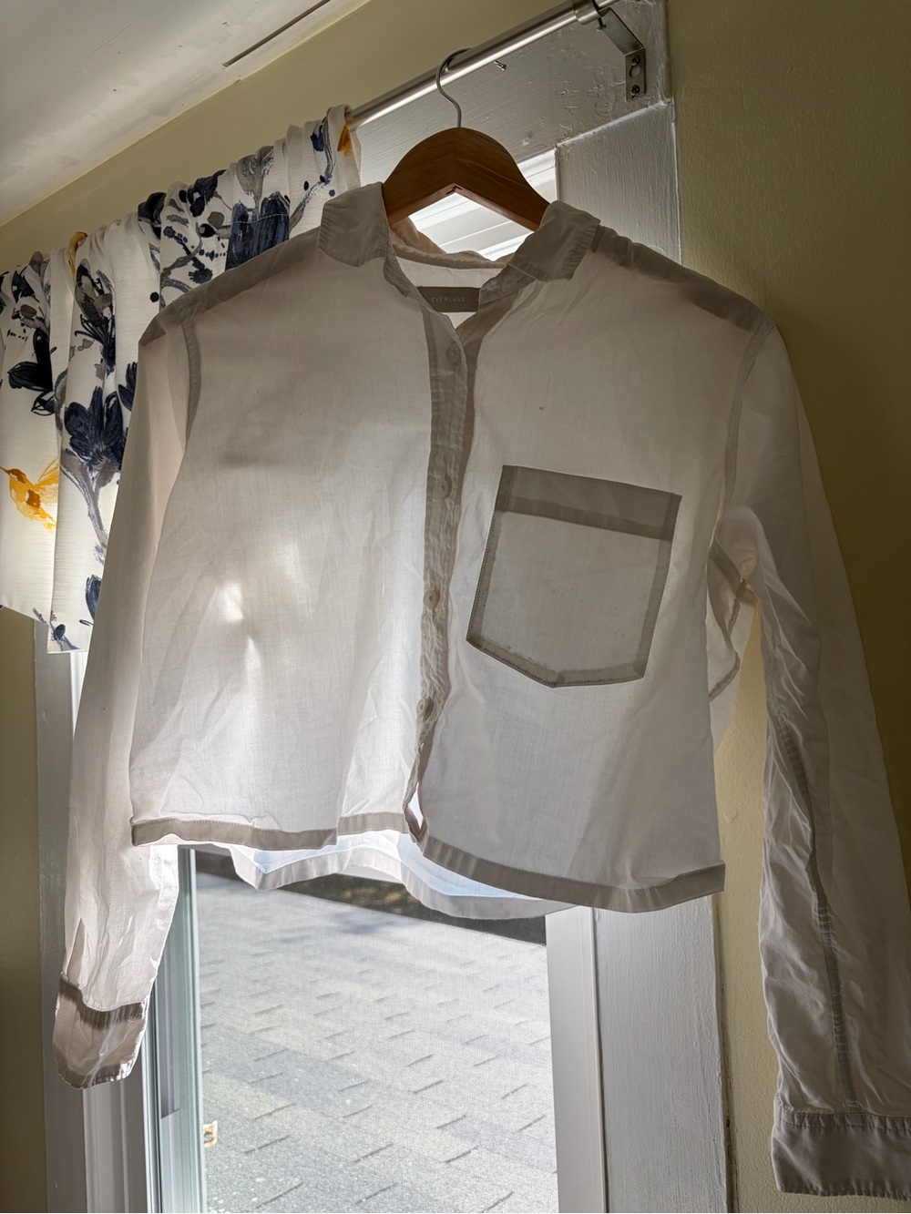 Everlane Cropped White Button-Down Shirt